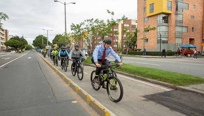 Alcalde Peñalosa entregó nueva CicloRuta en la Calle 116, que beneficia a 82.000 personas