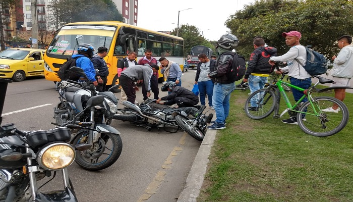 En Suba: Accidente de tránsito entre una moto y una bicicleta