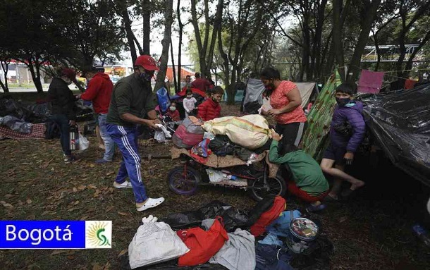 113 migrantes venezolanos ubicados en la Autopista Norte regresaron a su país