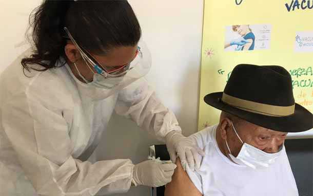 Este martes inicia jornada de vacunación para adultos mayores de 80 años en Suba