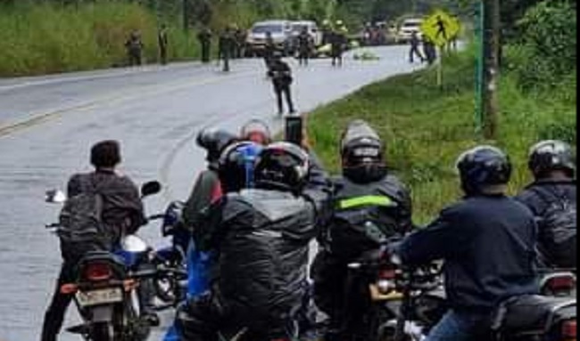 Dos policías acaban de ser asesinados en la vía Panamericana entre Santander de Quilichao en el Cauca