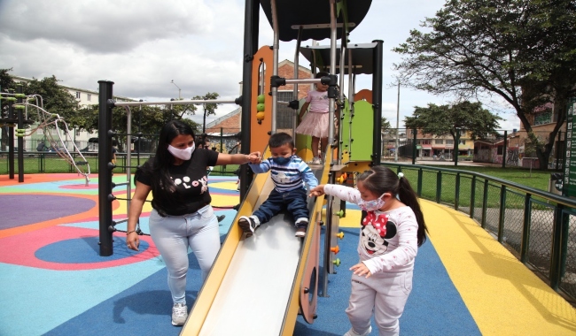 <strong>En Bogotá, ‘SaludableMENTE nos cuidamos en familia’</strong>