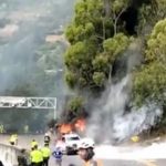 Accidente en la vía Bogotá – Villavicencio deja un vehículo en llamas