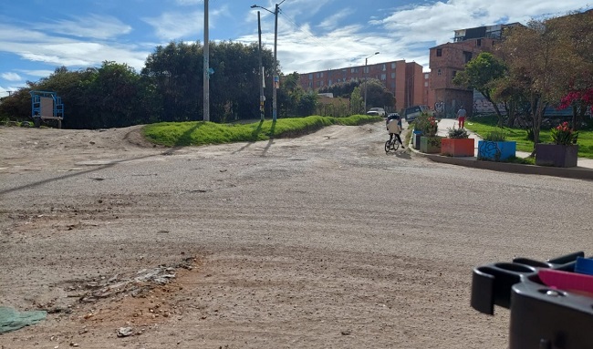 Problemas de vías y movilidad tienen cansados a residentes de los barrios Bilbao, San Carlos de Tibabuyes y Ciudadela Cafam