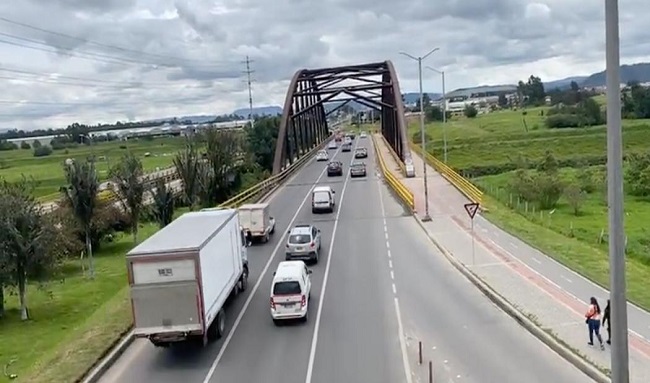 189.000 vehículos han salido de Bogotá en este plan éxodo